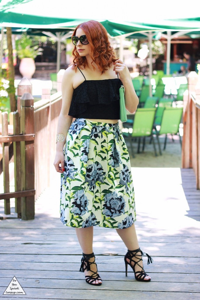 Crop top & floral skirt Outfits Do You Speak Gossip?